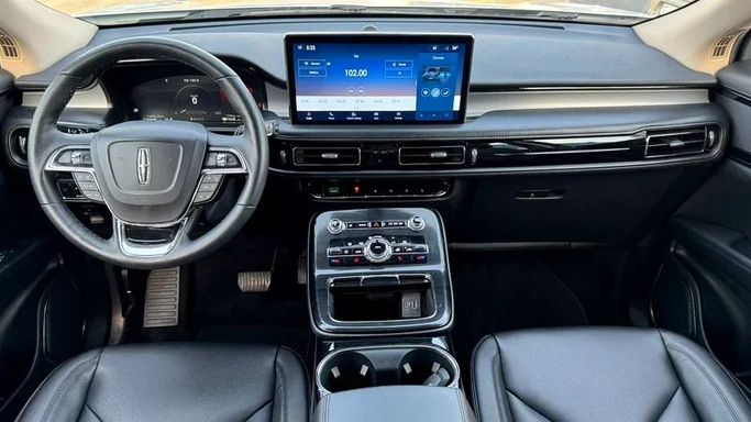 Подержанный Lincoln Nautilus I, 2.7 л, 2022 в Дубае от Ignite Used Cars Белый цвет. GCC | AUTO.AE