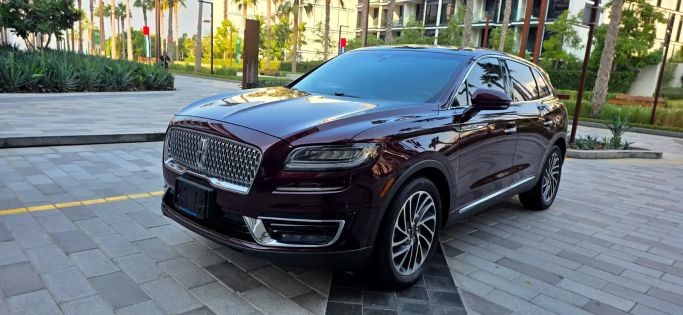 مستعملة Lincoln Nautilus I, 2.7 l, 2020 في في دبي من Auto Bank Trading، اللون خمري. مواصفات الخليج | AUTO.AE