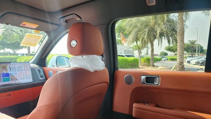 New LiXiang L6, 1.5 l, 2024 in Dubai by Alwan Global Cars, White color. Other | AUTO.AE