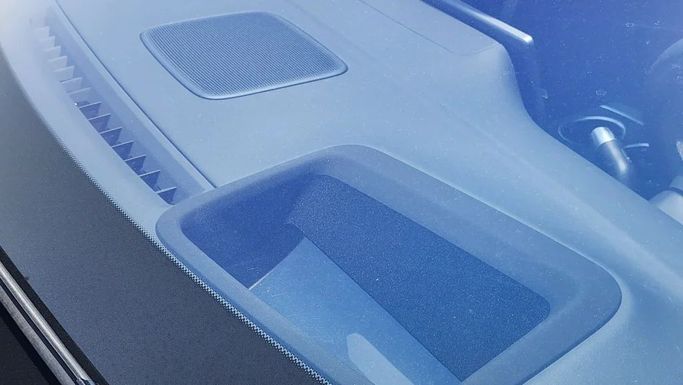 Новый LiXiang L7 I Рестайлинг, 1.5 л, 2025 в Дубае от Alwan Global Cars Серый цвет. Other | AUTO.AE