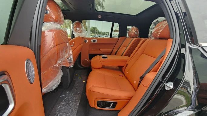 Новый LiXiang L7 I Рестайлинг, 1.5 л, 2025 в Дубае от Alwan Global Cars Черный цвет. Other | AUTO.AE