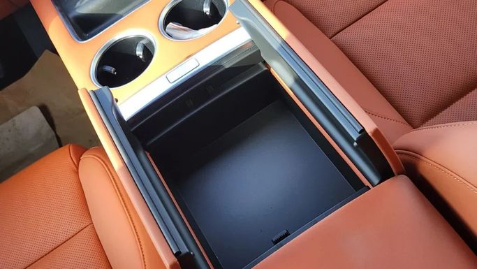 New LiXiang L7 I Facelift, 1.5 l, 2025 in Dubai by Alwan Global Cars, Grey color. Other | AUTO.AE
