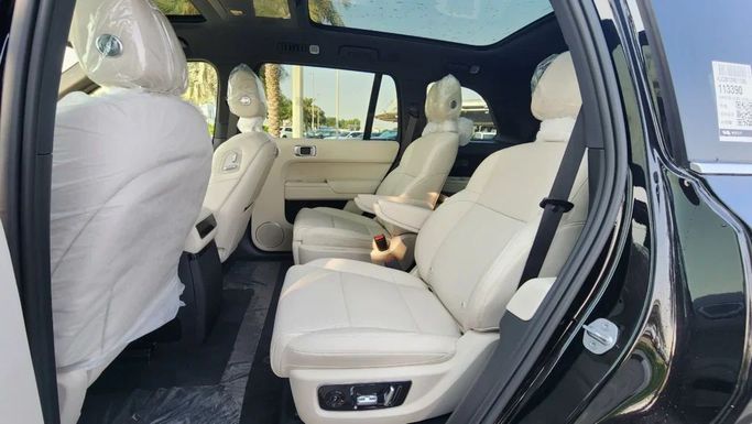 New LiXiang L7 I Facelift, 1.5 l, 2024 in Dubai by Alwan Global Cars, Black color. Other | AUTO.AE
