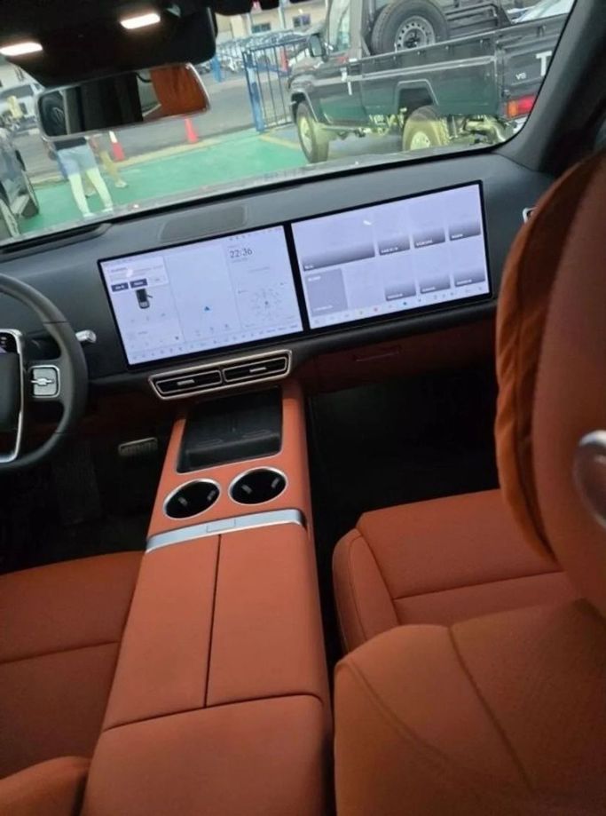 Новый LiXiang L7 I Рестайлинг, 1.5 л, 2024 в Дубае от Mohamed Hakim Motors Серебристый цвет. Китайская | AUTO.AE