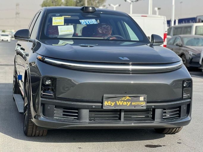 Новый LiXiang L7 I, 1.5 л, 2024 в Дубае от My Way Motors Серый цвет. Китайская | AUTO.AE