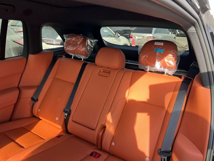 Новый LiXiang L7 I Рестайлинг, 1.5 л, 2024 в Дубае от My Way Motors Черный цвет. Китайская | AUTO.AE