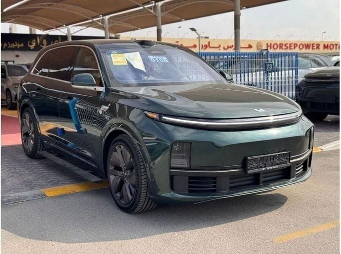 Новый LiXiang L7 I, 1.5 л, 2024 в Дубае от My Way Motors Зеленый цвет. Китайская | AUTO.AE