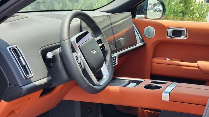 New LiXiang L9 I Facelift, 1.5 l, 2024 in Dubai by Alwan Global Cars, Black color. Other | AUTO.AE