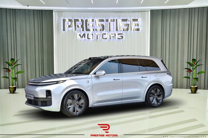 New LiXiang L9 I Facelift, 1.5 l, 2024 in Dubai by Prestige motors, Silver color. Chinese Specs | AUTO.AE