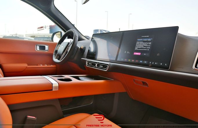 New LiXiang L9 I Facelift, 1.5 l, 2024 in Dubai by Prestige motors, Silver color. Chinese Specs | AUTO.AE