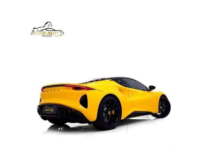 Подержанный Lotus Emira, 3.5 л, 2023 в Дубае от Al Faris Motors Желтый цвет. GCC | AUTO.AE