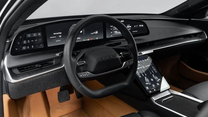 Подержанный Lucid Air, 2025 в Дубае от Al Ain Class Motors Черный цвет. GCC | AUTO.AE
