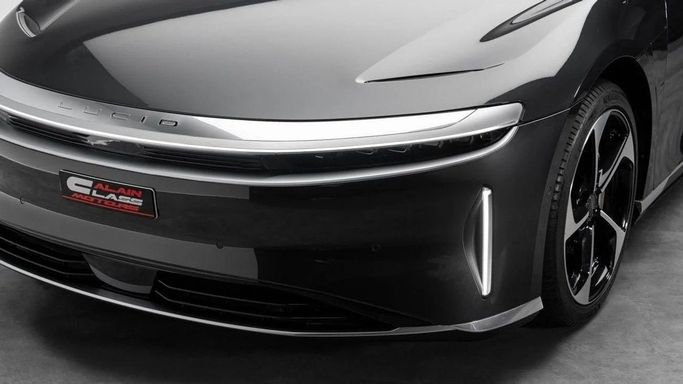 Подержанный Lucid Air, 2025 в Дубае от Al Ain Class Motors Черный цвет. GCC | AUTO.AE