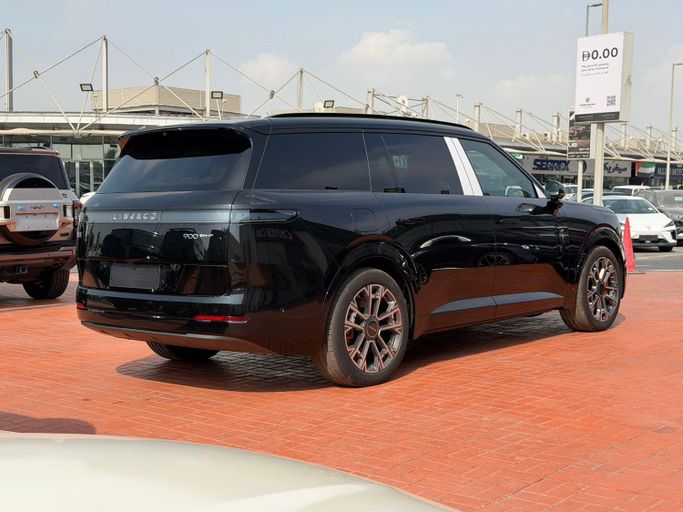 New Lynk & Co 900, 1.5 l, 2025 in Dubai by Billion Auto , Black color. Chinese Specs | AUTO.AE