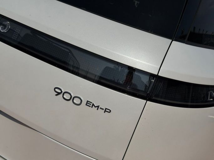 New Lynk & Co 900, 1.5 l, 2025 in Dubai by Billion Auto , White color. Chinese Specs | AUTO.AE