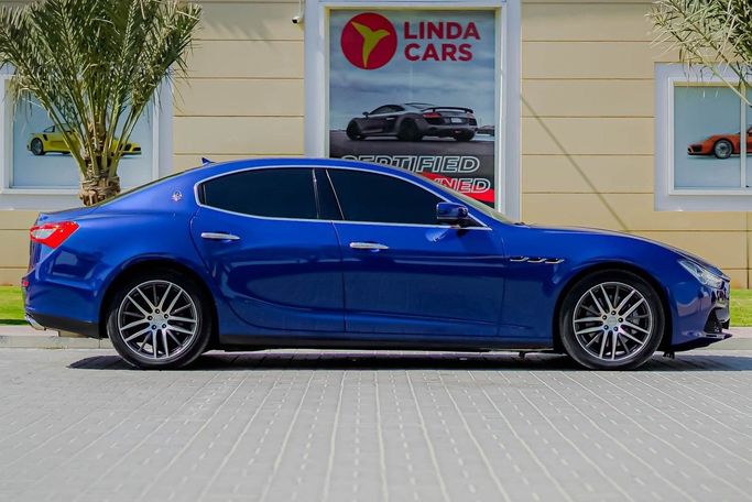 Used Maserati Ghibli III, 3.0 l, 2015 in Dubai by Linda Cars, Blue color. GCC Specs | AUTO.AE