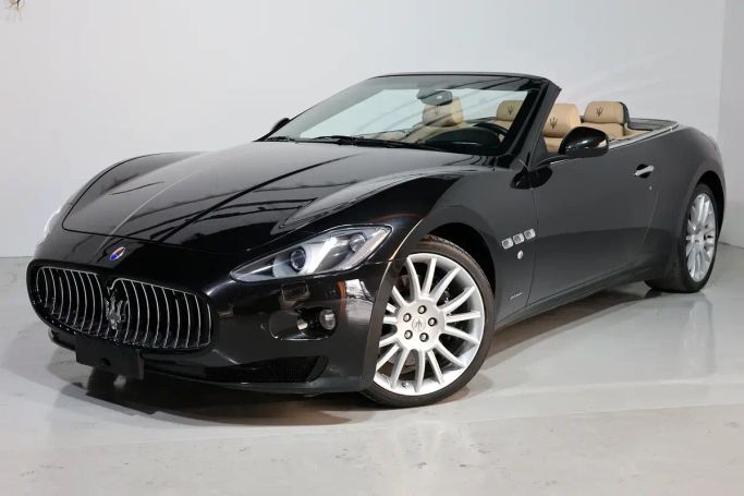 Used Maserati GranCabrio I, 4.7 l, 2015 in Dubai by AL MARWA CARS, Black color. GCC Specs | AUTO.AE | Listing #266037