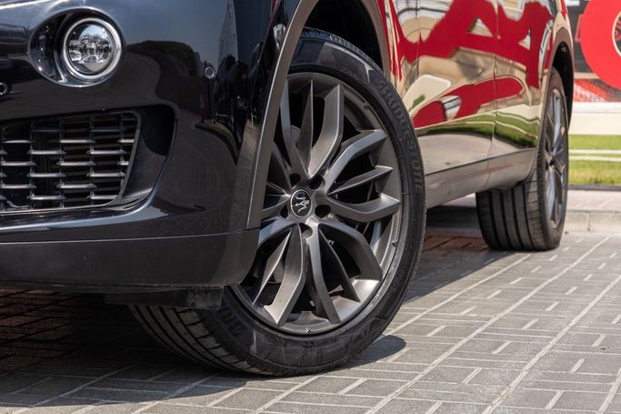 Used Maserati Levante I, 3.0 l, 2020 in Dubai by Linda Cars, Black color. GCC Specs | AUTO.AE
