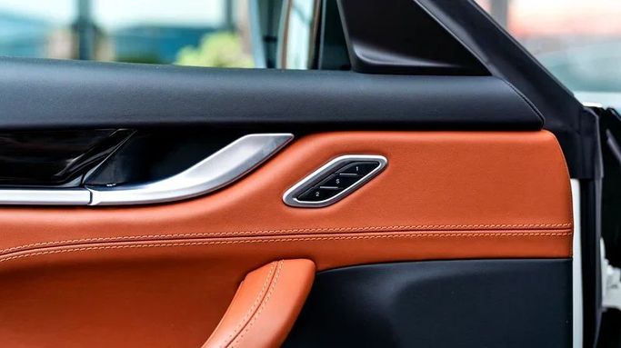 Подержанный Maserati Levante I, 3.0 л, 2017 в Дубае от 8 Ba Motors Белый цвет. Японская | AUTO.AE