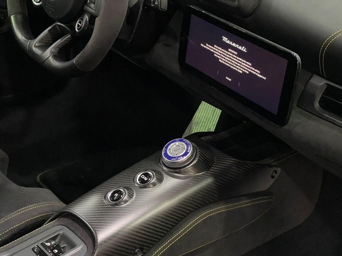 Used Maserati MC20, 3.0 l, 2022 in Dubai by STAR COLLECTION LLC, Yellow color. GCC Specs | AUTO.AE