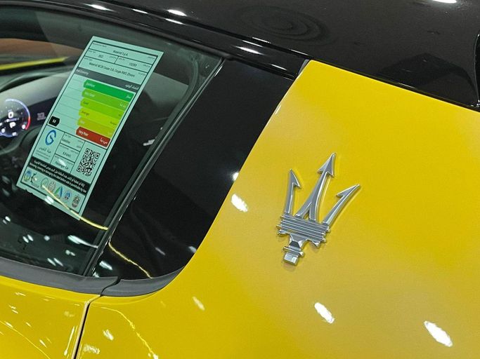 Used Maserati MC20, 3.0 l, 2022 in Dubai by STAR COLLECTION LLC, Yellow color. GCC Specs | AUTO.AE