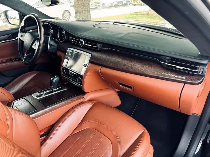 Подержанный Maserati Quattroporte S Q4 VI, 3.0 л, 2013 в Дубае от Mirza Automobile FZE Черный цвет. Японская | AUTO.AE