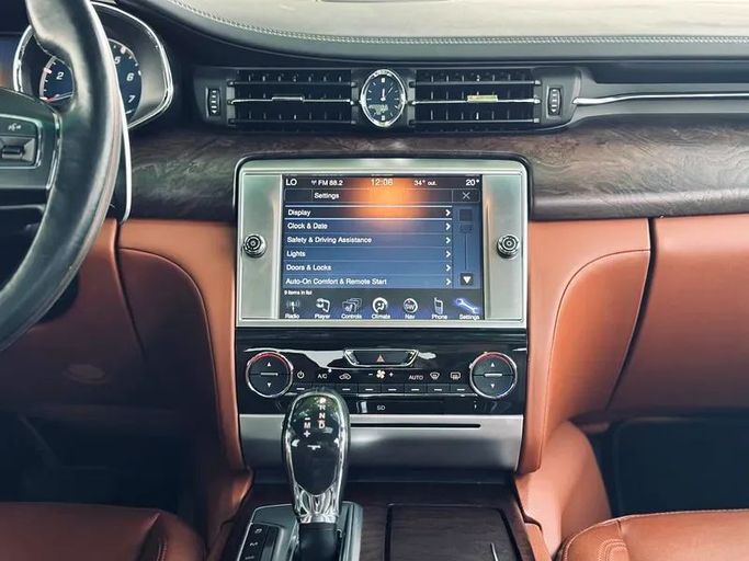 Подержанный Maserati Quattroporte S Q4 VI, 3.0 л, 2013 в Дубае от Mirza Automobile FZE Черный цвет. Японская | AUTO.AE