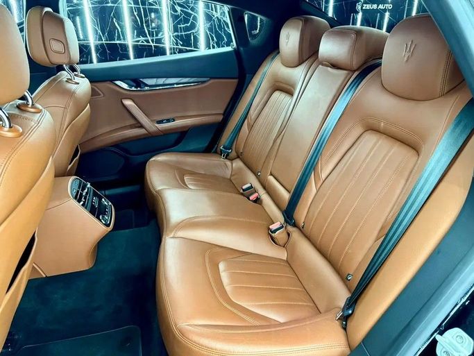 Used Maserati Quattroporte S VI Facelift 2, 3.0 l, 2021 in Dubai by Zeus Motors, Black color. GCC Specs | AUTO.AE