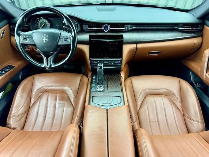 Used Maserati Quattroporte S VI Facelift 2, 3.0 l, 2021 in Dubai by Zeus Motors, Black color. GCC Specs | AUTO.AE