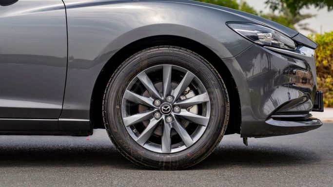 Новый Mazda 6 III (GJ) Рестайлинг 2, 2.5 л, 2025 в Дубае от Milele Серый цвет. Other | AUTO.AE