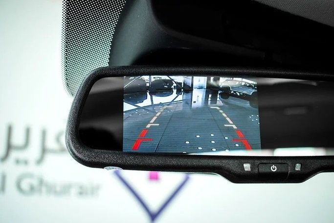 Подержанный Mazda 6 III (GJ) Рестайлинг 2, 2.5 л, 2023 в Дубае от AG Motors Серебристый цвет. GCC | AUTO.AE