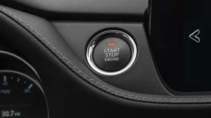 Used Mazda 6 III (GJ) Facelift 2, 2.0 l, 2023 in Dubai by Cariva Used Cars , White color. GCC Specs | AUTO.AE