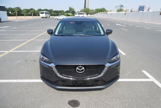 مستعملة Mazda 6 III (GJ) فيس ليفت 2, 2.5 l, 2020 في في دبي من KARGAL USED CARS، اللون رمادي. مواصفات الخليج | AUTO.AE