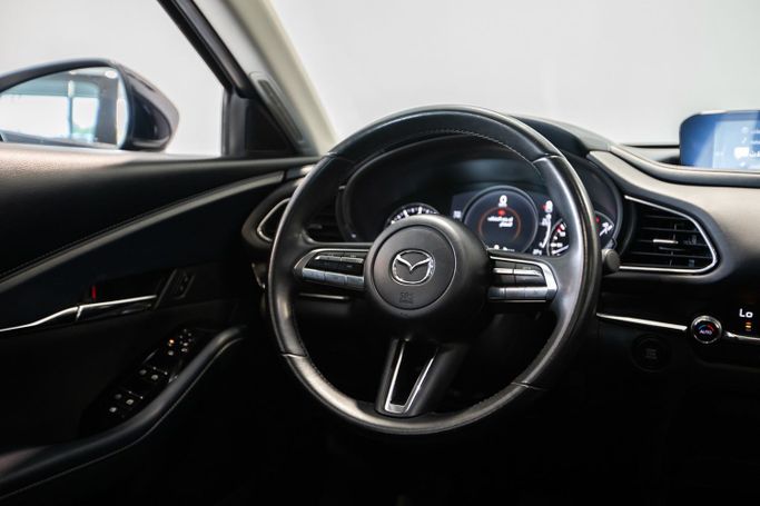 Подержанный Mazda CX-30 I, 2.0 л, 2023 в Дубае от C7 Motors Черный цвет. GCC | AUTO.AE