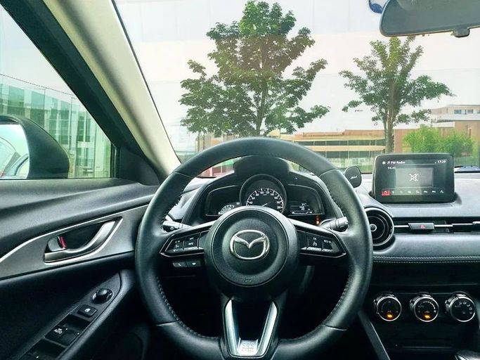 Подержанный Mazda CX-3 I Рестайлинг, 2.0 л, 2021 в Дубае от Andaleeb Cars Синий цвет. GCC | AUTO.AE