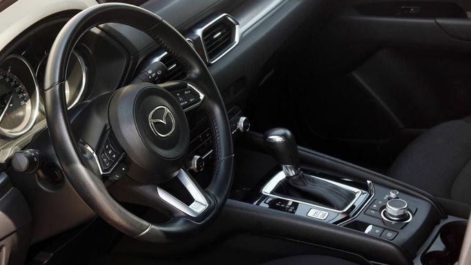 Used Mazda CX-5 II Facelift, 2.0 l, 2024 in Dubai by Cariva Used Cars , Red color. GCC Specs | AUTO.AE