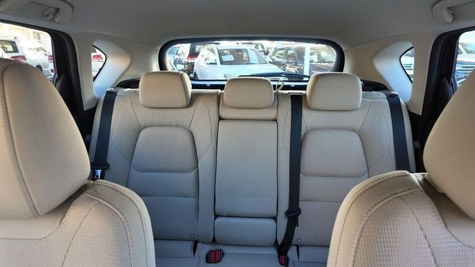 Used Mazda CX-5 II Facelift, 2.5 l, 2022 in Dubai by Cariva Used Cars , White color. GCC Specs | AUTO.AE