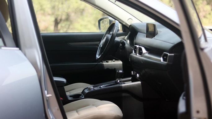 Used Mazda CX-5 II Facelift, 2.5 l, 2023 in Dubai by Cariva Used Cars , Silver color. GCC Specs | AUTO.AE