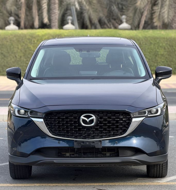 مستعملة ⁦Mazda CX-5 فيس ليفت الثاني، 2.5 l، 2023⁩ في في الإمارات, دبي، اللون أزرق داكن. مواصفات الخليج | AUTO.AE | إعلان #288888