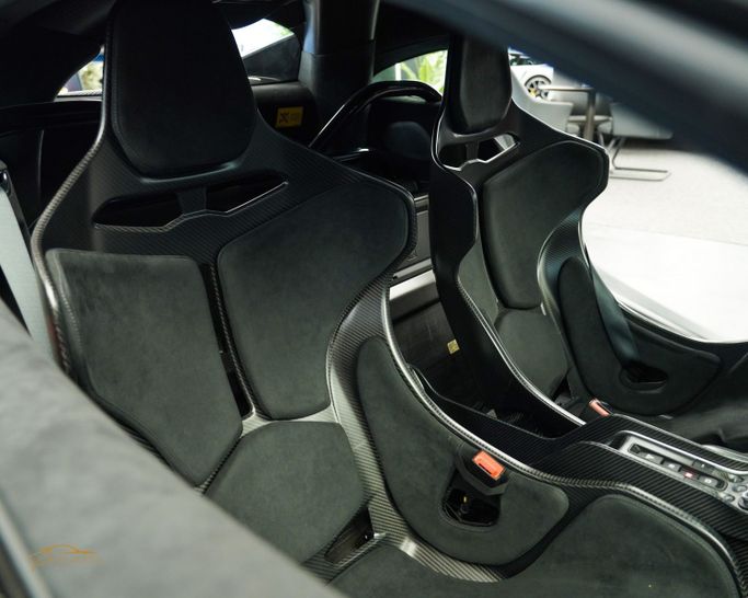 Новый McLaren 620R I, 3.8 л, 2021 в Дубае от Pearl Motors Голубой цвет. Европейская | AUTO.AE