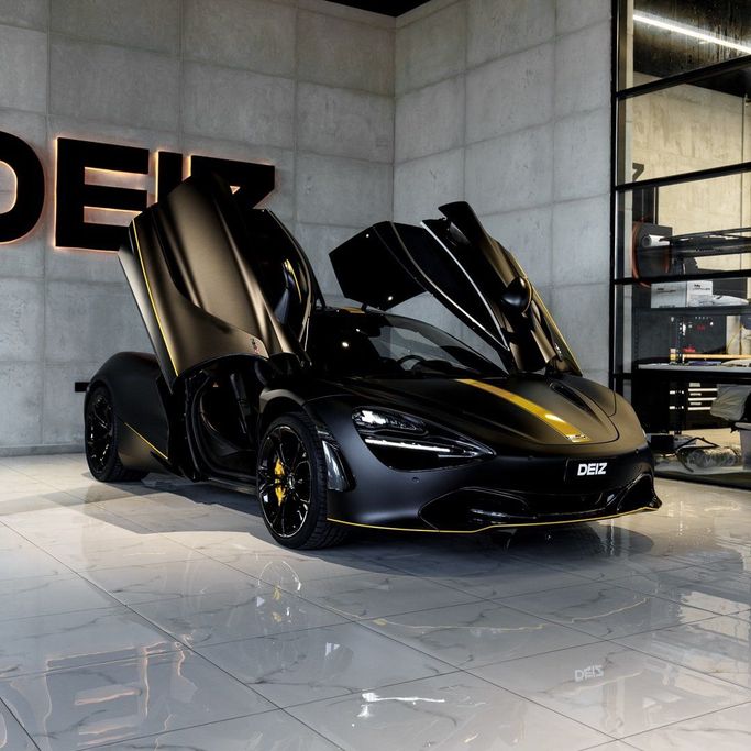 McLaren 720S, 2022 sport coupe for rent in Dubai by DEIZ, black color | AUTO.AE