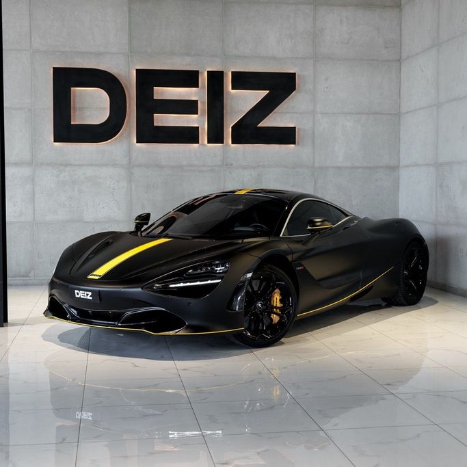 McLaren 720S, 2022 sport coupe for rent in Dubai by DEIZ, black color | AUTO.AE