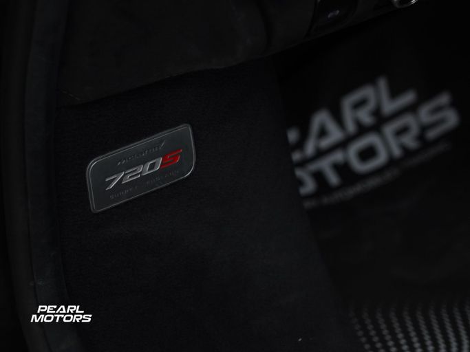 Подержанный McLaren 720S, 4.0 л, 2021 в Дубае от Pearl Motors Желтый цвет. Европейская | AUTO.AE