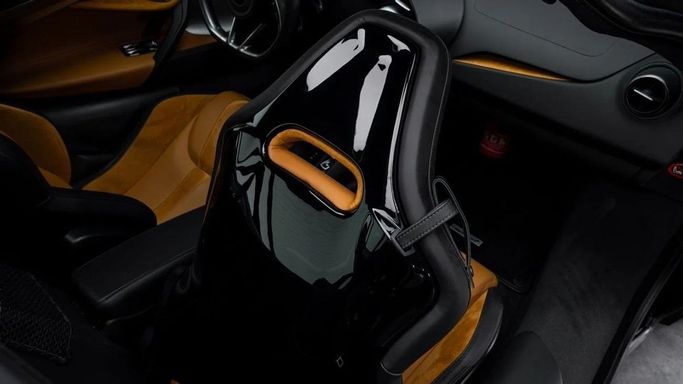 New McLaren 750S, 4.0 l, 2024 in Dubai by Al Ain Class Motors, Blue color. GCC Specs | AUTO.AE
