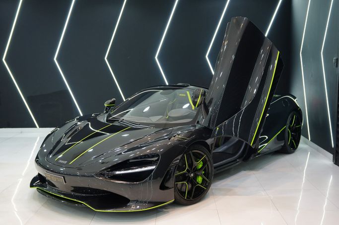 مستعملة McLaren 750S, 4.0 l, 2024 في في دبي من Sanam Cars، اللون أسود. مواصفات الخليج | AUTO.AE | إعلان #261020
