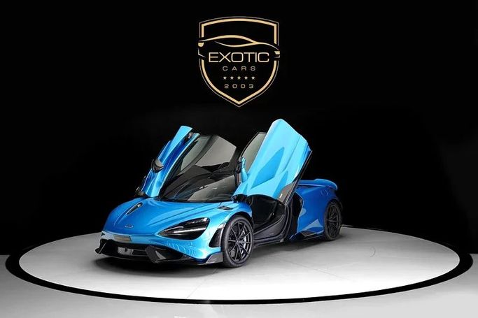 مستعملة McLaren 765LT, 4.0 l, 2021 في في دبي من Exotic Cars، اللون أزرق. المواصفات اليابانية | AUTO.AE