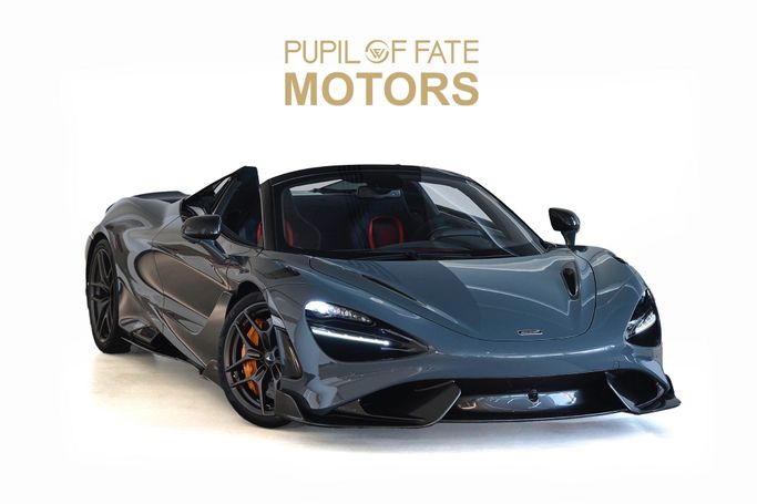 Новый McLaren 765LT, 4.0 л, 2022 в Дубае от PUPIL OF FATE MOTORS Серый цвет. GCC | AUTO.AE