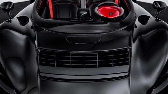 New McLaren Elva, 4.0 l, 2021 in Dubai by Al Ain Class Motors, Red color. European Specs | AUTO.AE