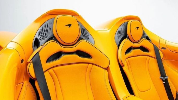 New McLaren Elva, 4.0 l, 2021 in Dubai by Al Ain Class Motors, Orange color. GCC Specs | AUTO.AE