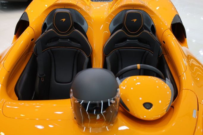 Used McLaren Elva, 4.0 l, 2021 in Dubai by Sanam Cars, Orange color. GCC Specs | AUTO.AE